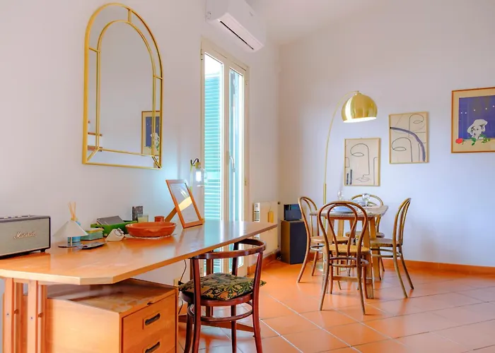 Elegantis Monti Penthouse With Private Terrace And Colosseum View * Rome